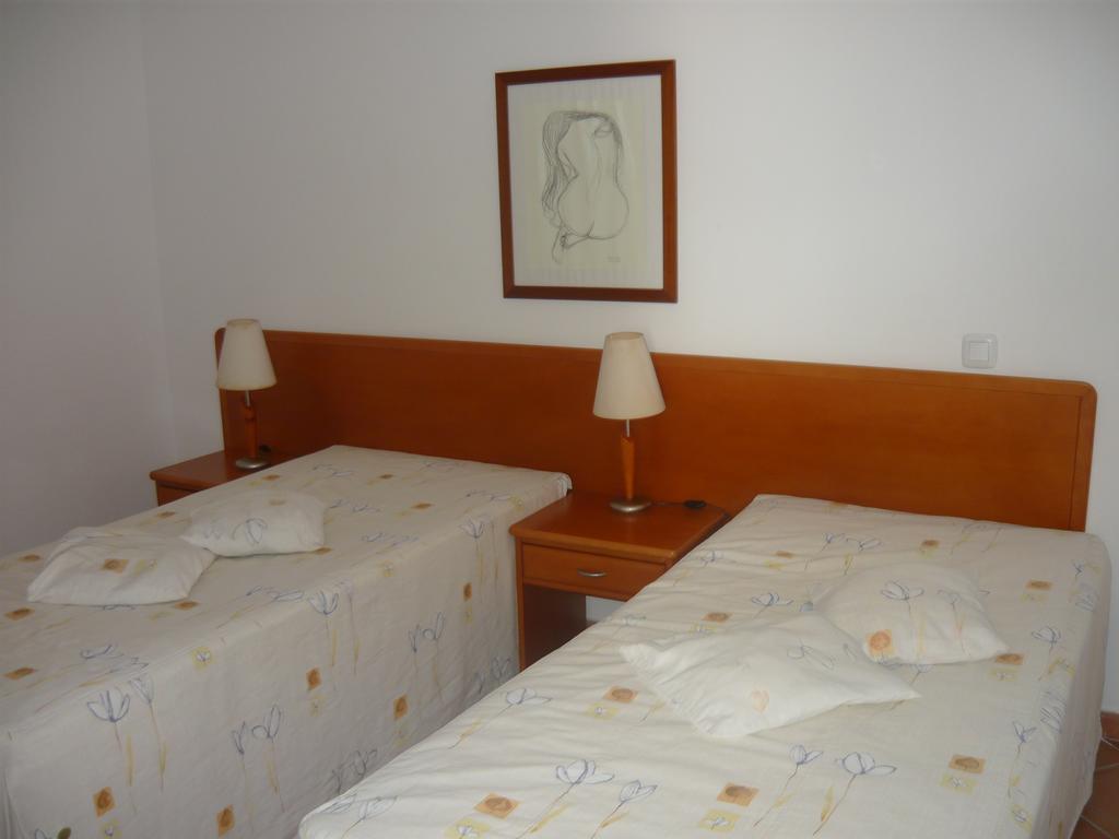Monte Dos Avos Village - Pet Friendly Тавіра Екстер'єр фото