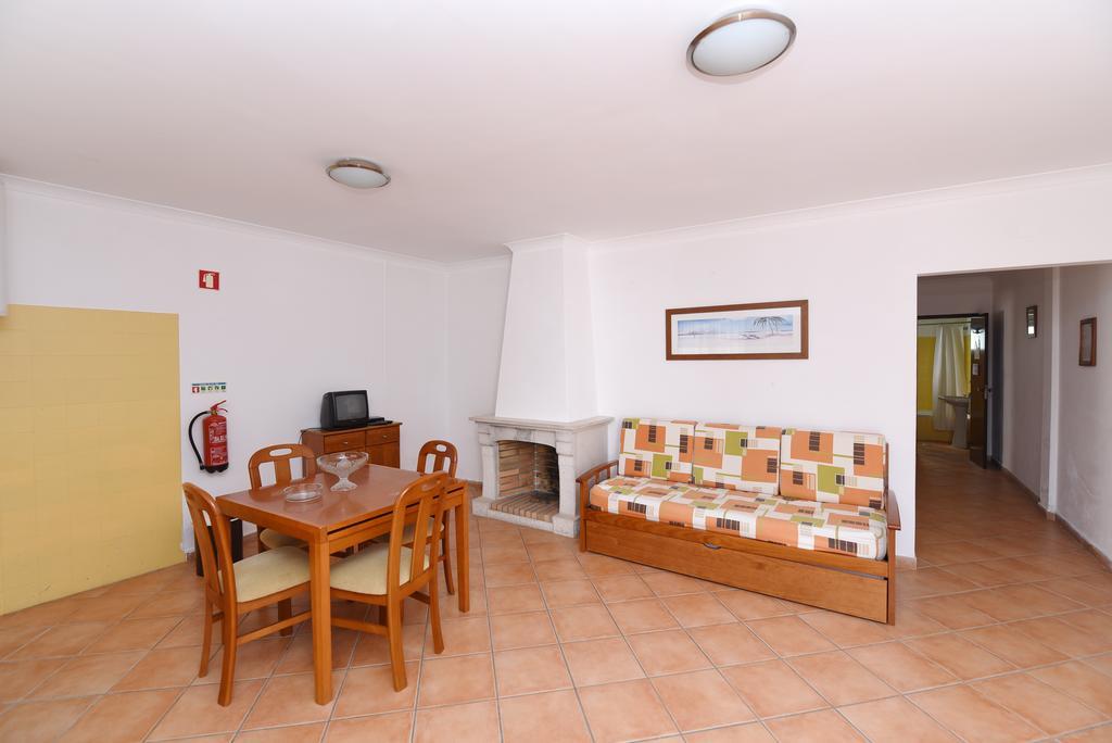 Monte Dos Avos Village - Pet Friendly Тавіра Екстер'єр фото